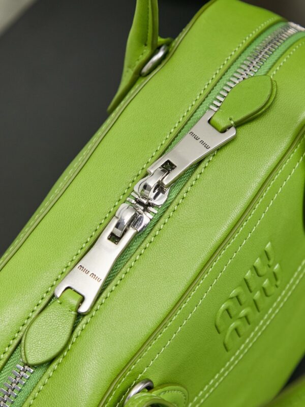 Miu Miu Vivant Medium Lambskin Crossbody/Shoulder/Handbag
