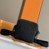 sy_no_4ACF97D19192771803821361045110E4_2 Getaway Messenger Bag