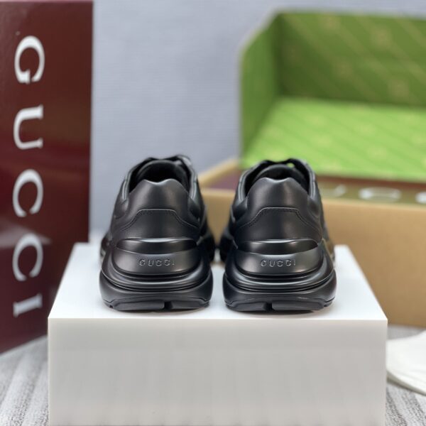 sy_no_4B05D5E5C6F1D6EF3257DE3405AD6AC8_8 Black Leather Chunky Retro Sneakers