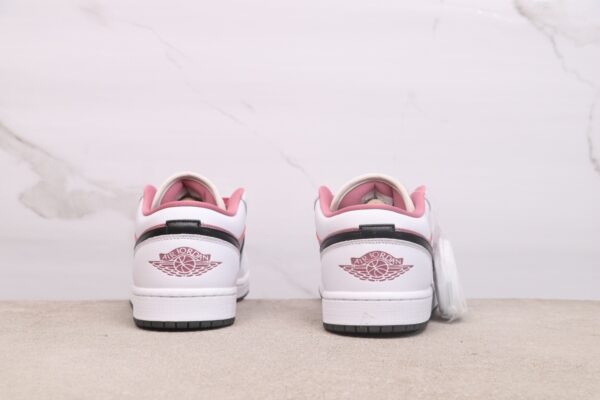 sy_no_4B5ECC0438D0BFD953535D10DE4F218D_3 Air Jordan 1 Low – Pink / White / Black Satin