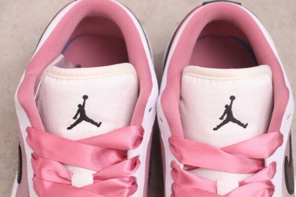sy_no_4B5ECC0438D0BFD953535D10DE4F218D_6 Air Jordan 1 Low – Pink / White / Black Satin