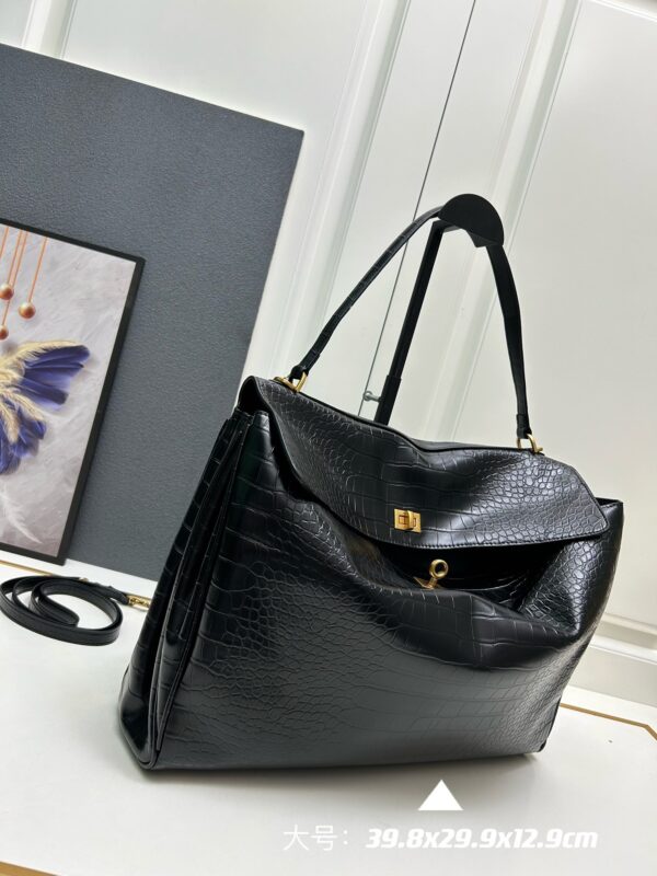 sy_no_4B8C6497E2B83FBD5B3D5138A50E77F8_2 Balenciaga Rodeo Bag – Crocodile-Embossed Finish