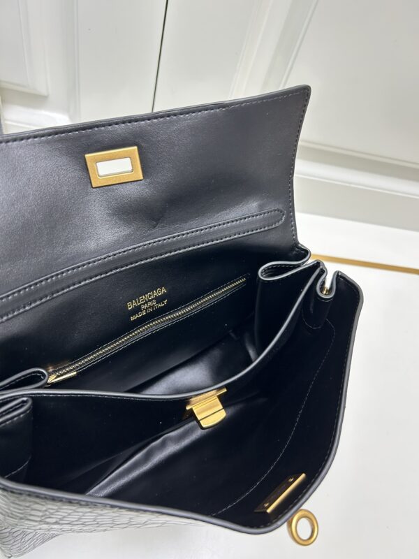 sy_no_4B8C6497E2B83FBD5B3D5138A50E77F8_8 Balenciaga Rodeo Bag – Crocodile-Embossed Finish