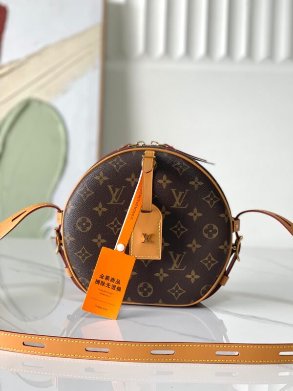 Monogram Boite Chapeau Souple Round Crossbody Bag