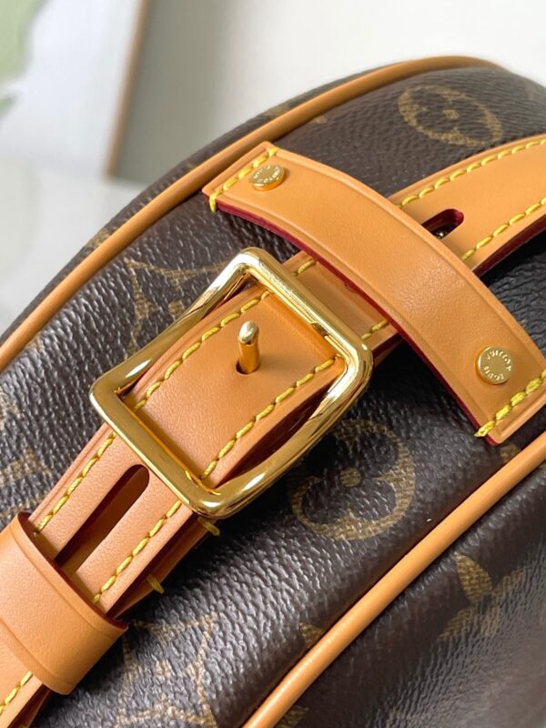 Monogram Boite Chapeau Souple Round Crossbody Bag