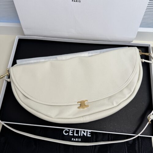 sy_no_4C888B65EAB7A761819D4BA5C611A964_0 CELINE Soft Triomphe Half-Moon Bag