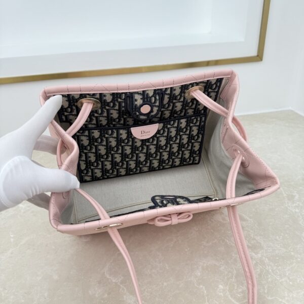 Soft Pink Bow Tote Bag – Italian Leather