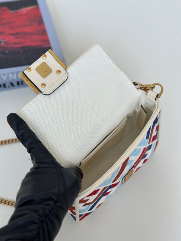 Fendi Baguette Handbag – Double-F Embroidered Canvas