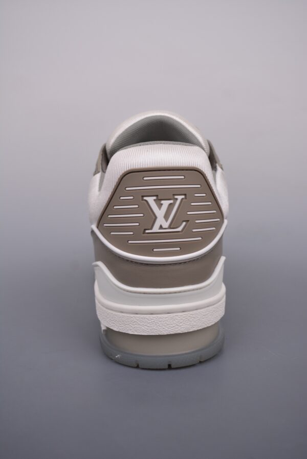 sy_no_50144EF2D613CE100D83A20EC3546404_3 Louis Vuitton LV Trainer Low-Top Men's Casual Sneaker