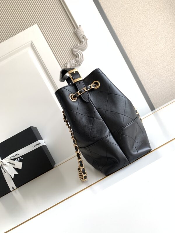 Black Quilted Leather Double-C Large Shoulder Tote Bag