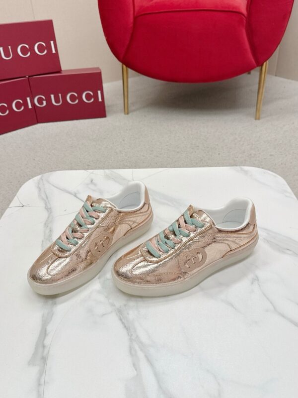 sy_no_510EC9A1B3CCBDF404F85613D2A806C2_5 Gucci B Sneaker Metallic Rose Gold Leather – Rose Gold / Champagne Pink
