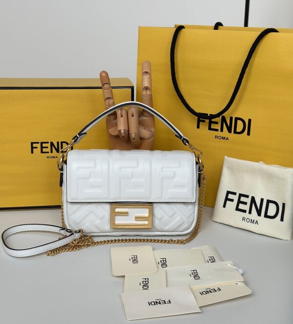 Fendi Baguette Handbag – White Lambskin