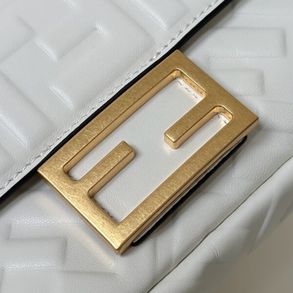 Fendi Baguette Handbag – White Lambskin
