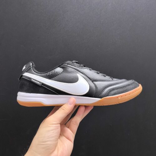 Nike Tiempo – Black / White / Gum