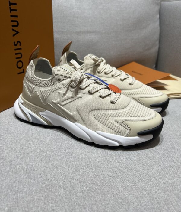 sy_no_558342201F8C6C92CA2A268F7745E987_3 Oatmeal & Sand Technical Dad Sneakers