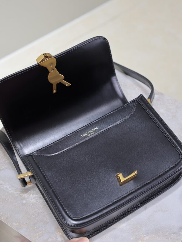 sy_no_561E2BDD5B697A1432E0861F026D9389_7 Solferino Box 19cm Bag – Black