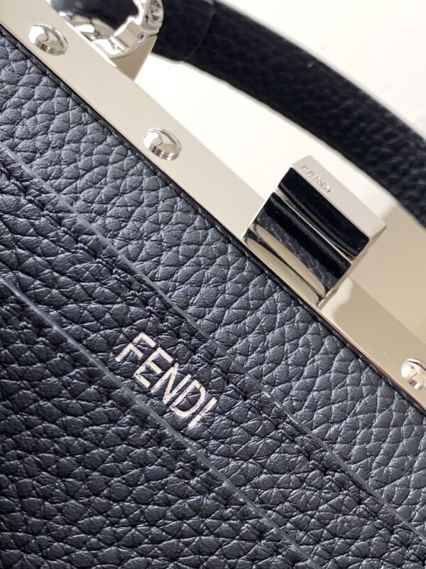 sy_no_56AB56529D40C396BFA7CEC502942E6C_8 Fendi Peekaboo ISeeU Petite Handbag – Calfskin