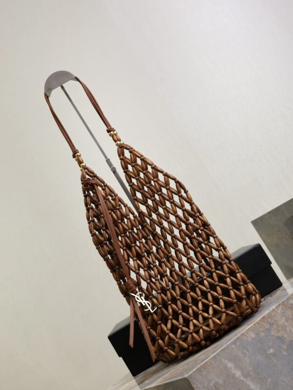 sy_no_56DB42C6657E2353EC93C725F05B529B_1 YSL Bucket Sule Handwoven Bag