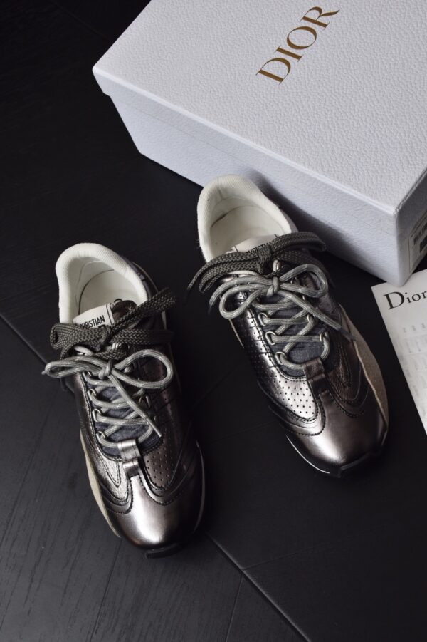 sy_no_57E59CF9310B0E7C95F1F4B2B14ACCA8_0 Dior Gray & Titanium Suede Nylon Retro Running Sneakers