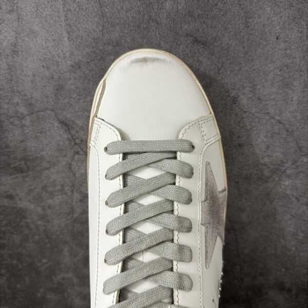 sy_no_59837ACE871707DF25BB843EB46D5564_4 White, Black & Grey Suede Star Retro Sneakers