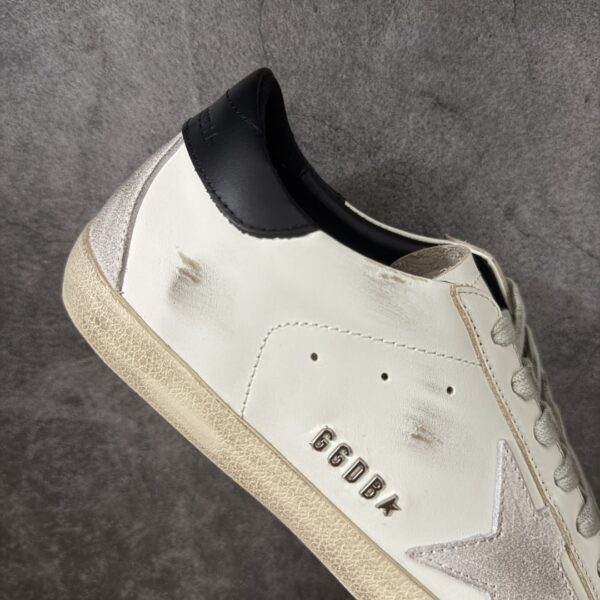 sy_no_59837ACE871707DF25BB843EB46D5564_6 White, Black & Grey Suede Star Retro Sneakers