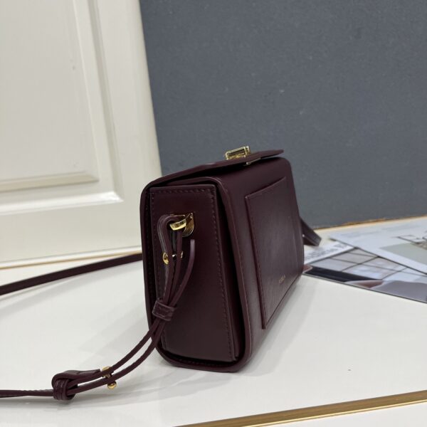 sy_no_59C3678C58A3D3E718B72FF10A3155F7_2 FURLA Vintage Frame Crossbody Bag – Burgundy