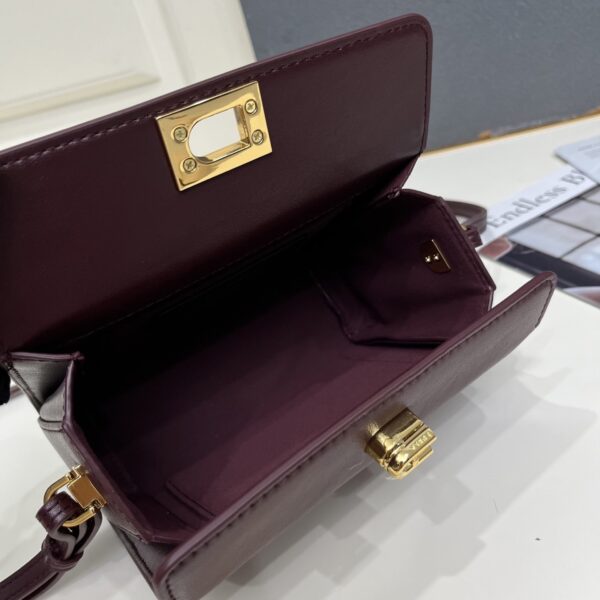 sy_no_59C3678C58A3D3E718B72FF10A3155F7_7 FURLA Vintage Frame Crossbody Bag – Burgundy