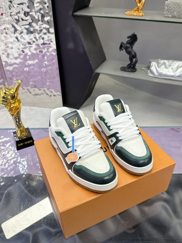 Louis Vuitton LV Trainer Maxi Forest Green & White Sneakers