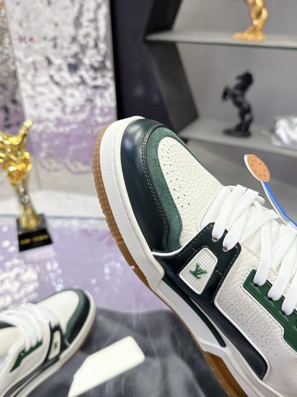 Louis Vuitton LV Trainer Maxi Forest Green & White Sneakers