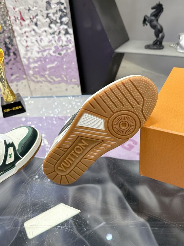 Louis Vuitton LV Trainer Maxi Forest Green & White Sneakers