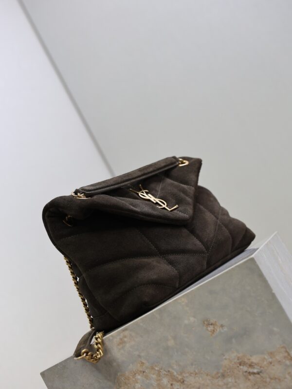 sy_no_5A2E5B22A6DD778CD56178B3EC68A342_2 YSL Loulou 29cm Shoulder Bag – Dark Green Suede