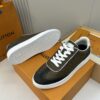 sy_no_5B53D22B8E49C4F658056C957EC97118_9 Olive Green Embossed Suede Derby Sneakers