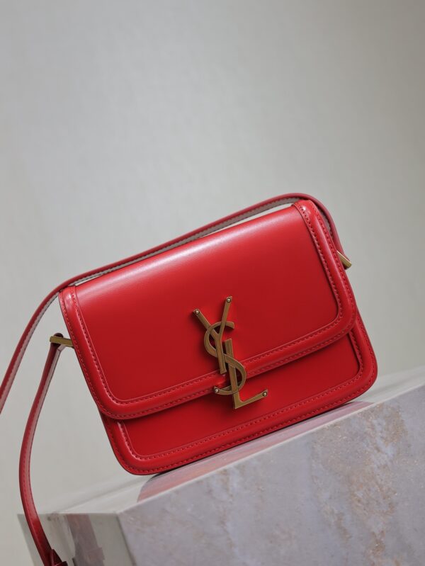 sy_no_5BC828F7C0A0CCD61C7E5D7C6404A985_1 Solferino Box 19cm Bag – Bright Red