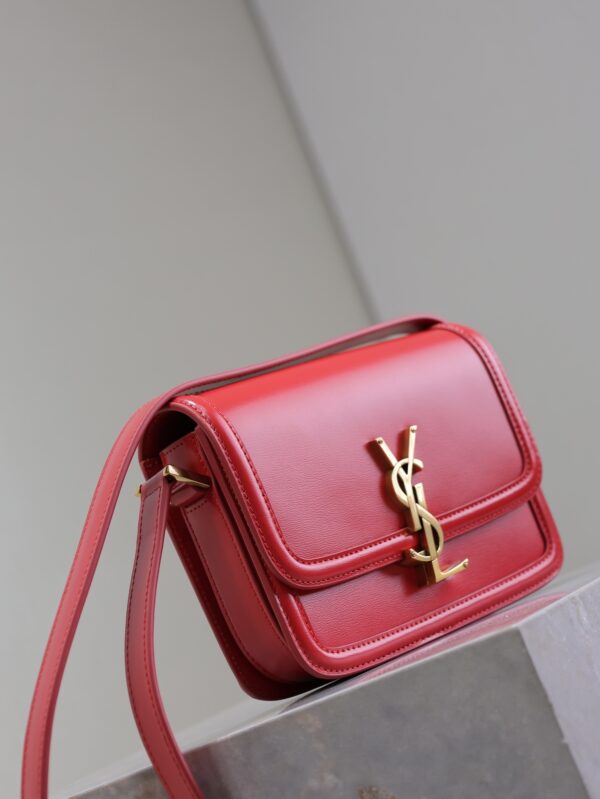 sy_no_5BC828F7C0A0CCD61C7E5D7C6404A985_3 Solferino Box 19cm Bag – Bright Red