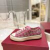 sy_no_5E9AB2253F46D33A1E33F549314A9693_3 Pink Toile Iconographe Low-Top Canvas Sneakers