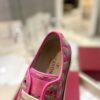 sy_no_5E9AB2253F46D33A1E33F549314A9693_6 Pink Toile Iconographe Low-Top Canvas Sneakers