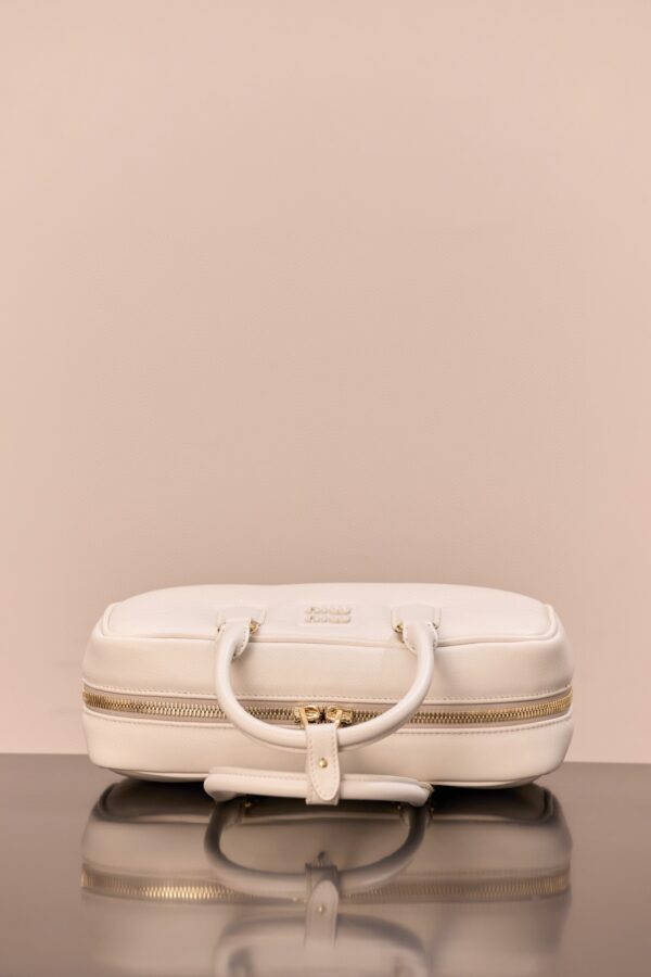 sy_no_5F0E5CBDAF5EDC96903743CDBCCD4D49_5 Miu Miu Women's Arcadie Mini Leather Handbag