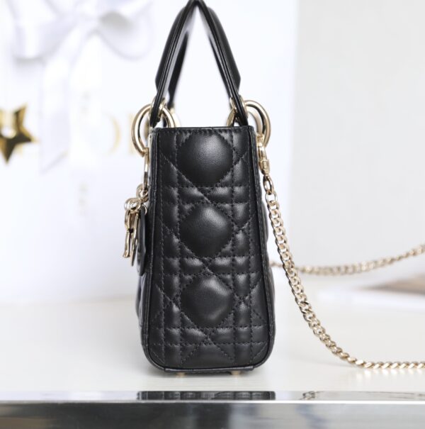 sy_no_6067C1D79830D4665868808E5732296C_3 Lady Dior Mini Three-Compartment Bag – Black