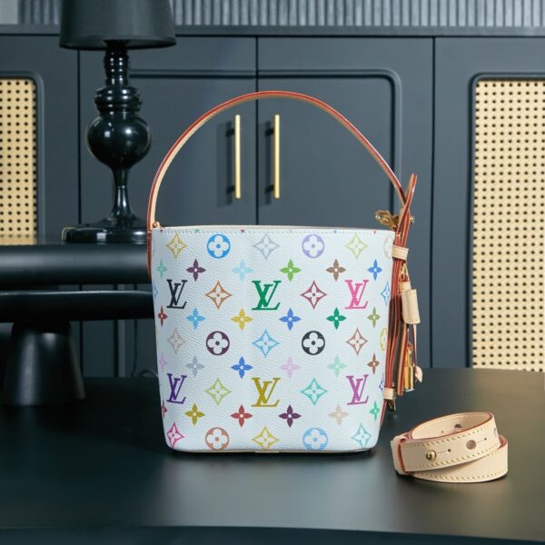 sy_no_61E15EEAB2D5BA55DE8CEEA5A06A9222_2 LV x TM All In BB Handbag