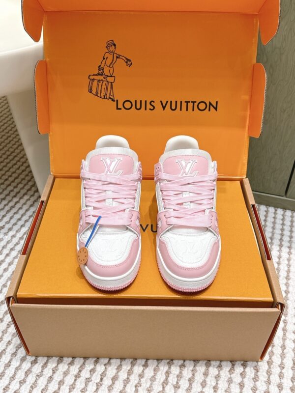 sy_no_6274A365109CFC9B7B4D4BB9D2252635_0 Louis Vuitton LV Trainer White & Cherry Blossom Pink Retro Sneakers