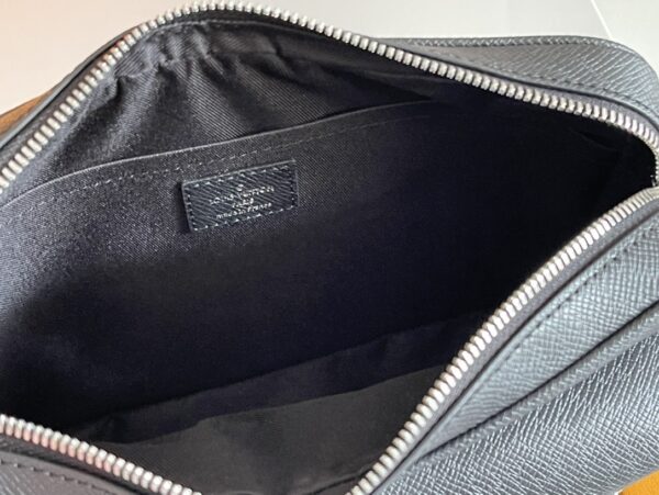 sy_no_6441BBE65D8F52C5945E9432891112AC_7 Outdoor Messenger Bag – Taïga Leather & Monogram Eclipse Canvas