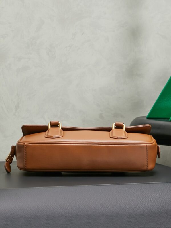 sy_no_64631D742378A9D5EFAE83041791543F_7 New Miu Miu Brown Flap Bowling Bag – Versatile Women's Commuter Bag (Long-Handle Shoulder/Underarm/Handheld Style)