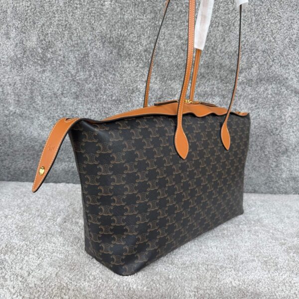 sy_no_6508F41E4CB5DEE063A3503111C0B9B0_2 Duffle Large Bag – Honey