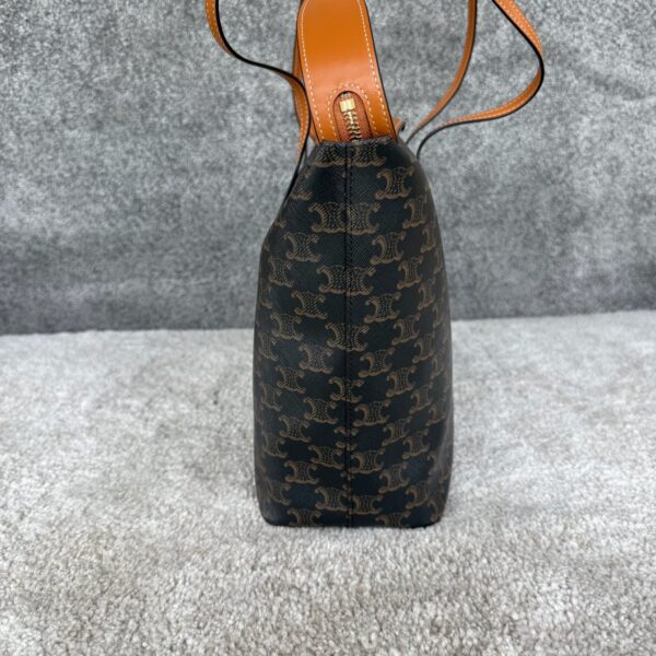 sy_no_6508F41E4CB5DEE063A3503111C0B9B0_5 Duffle Large Bag – Honey