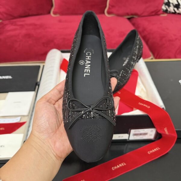 sy_no_6520BDC924F95014ED85C32D2B581053_2 Black Sequined Satin Ballerina Flats