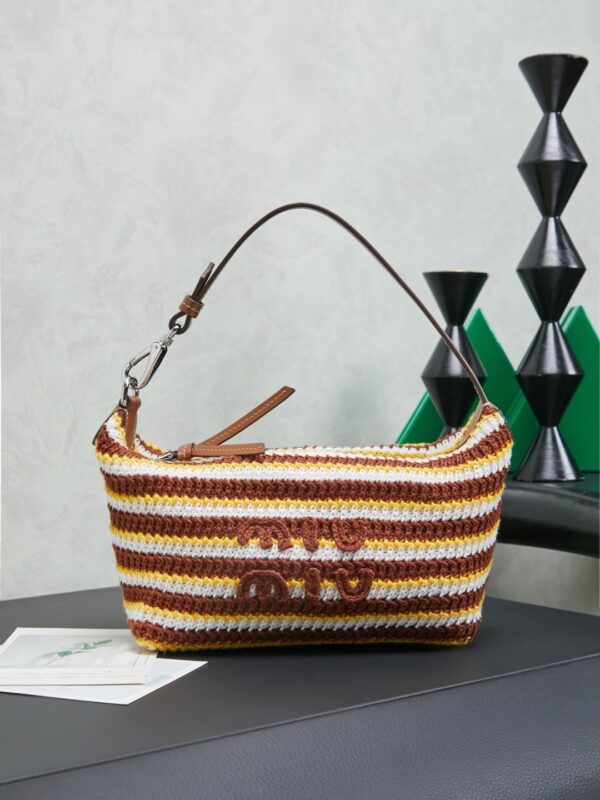 sy_no_69D4EB18F4747DD807B98245EA9EF634_0 Miu Miu Women's Mini Crochet Shoulder/Handbag