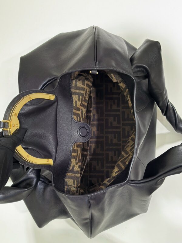 sy_no_6A8BCE56A3E87A918831A1928EFE3641_8 Fendi Hobo Shoulder Tote Bag – Black Soft Leather