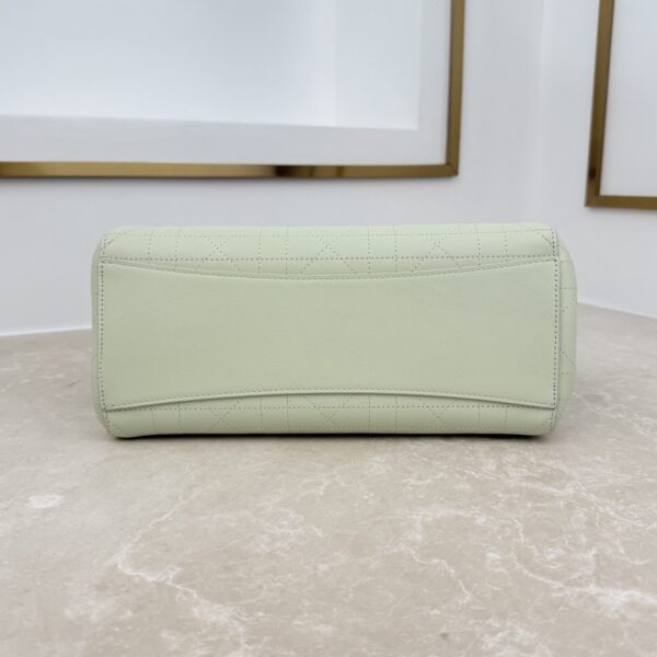 sy_no_6C00794AB5A50CF76BC81B13C25BA986_5 Dior Bow Tote Bag – Light Green Italian Leather