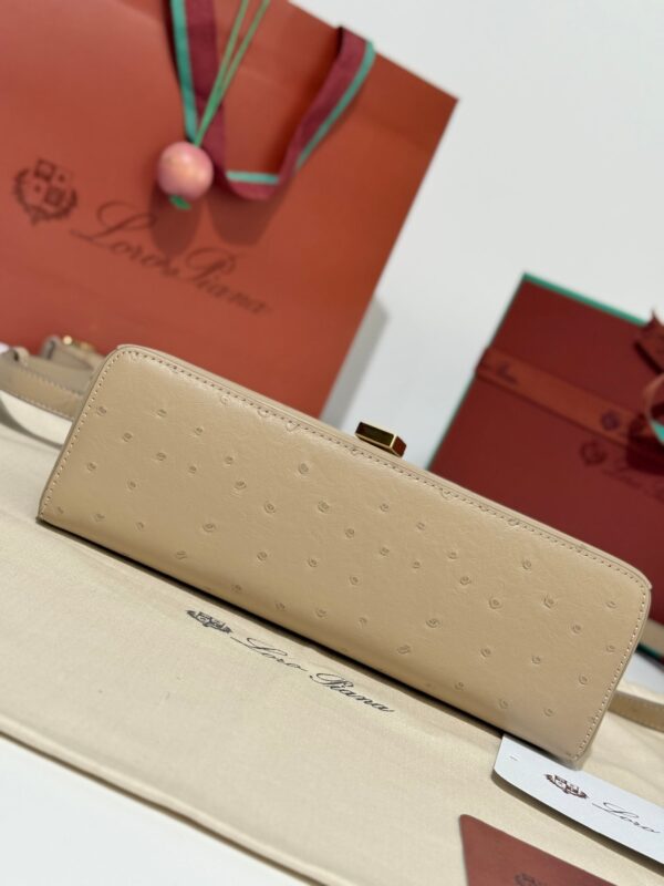 sy_no_6CFC38CB8D5FB5508F177D5BFB2FC58C_2 Loro Piana Extra Bag 23 – Saddle Leather Handbag