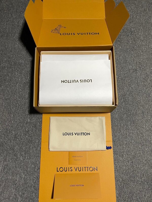 sy_no_6D4327EF5340A9EA95657AEE5FA6CC1B_7 Louis Vuitton Trainer Maxi Low-Top Casual Sneakers